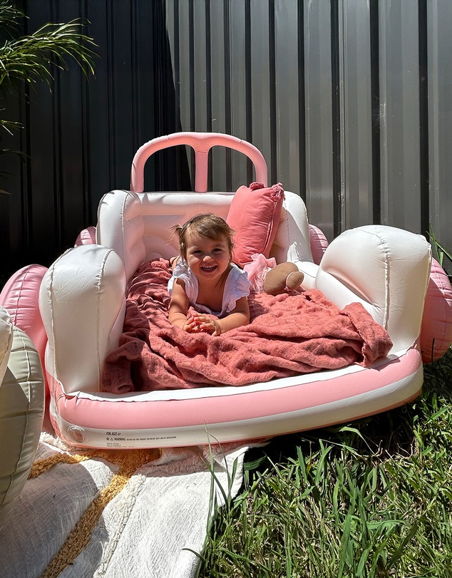 Sunnylife - Kids Sleepover Bed Summer Van