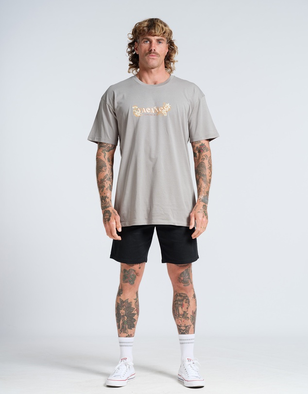 Vacancy Co - Hibiscus Tee