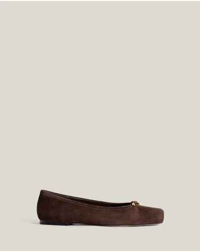 Witchery - Posy Flat
