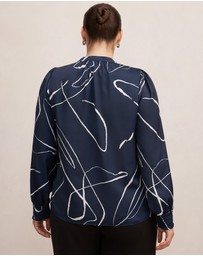 Forever New Curve - Savannah Curve Button Up Blouse
