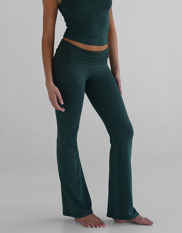 Leelo Active - The Lounge Flare Sweatpants - ICONIC EXCLUSIVE