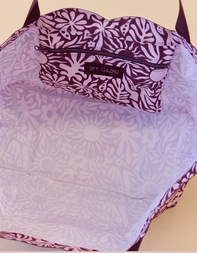 Sky Gazer - Beach Lover's Gift Box Hamper- Berry Sunrise