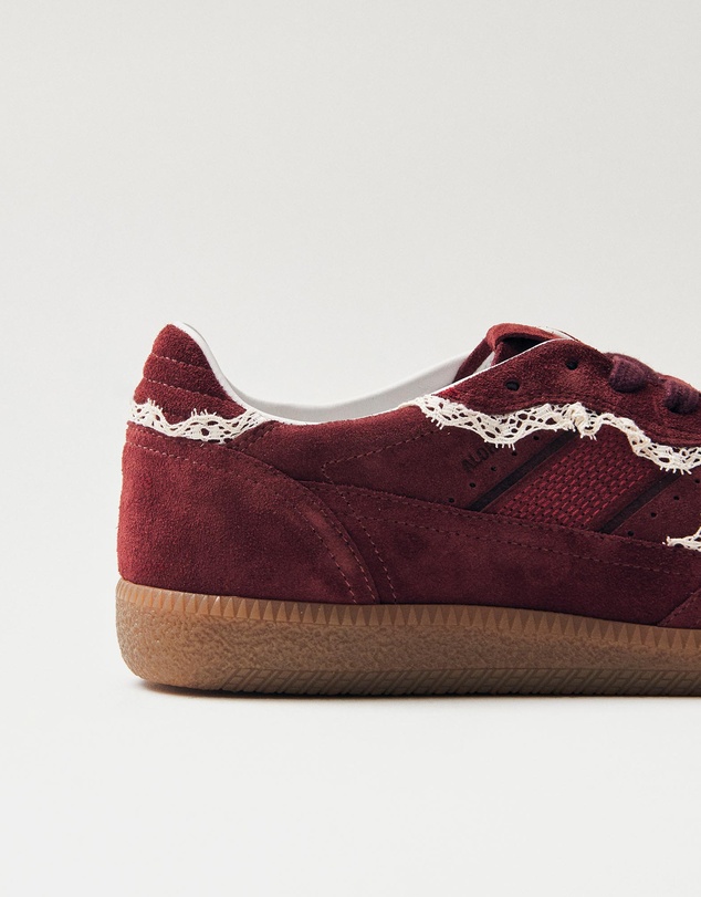Alohas - TB.490 Crochet Sneakers