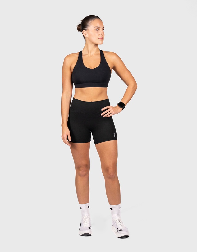 TWL - Refine Pocketless Shorts 4.5