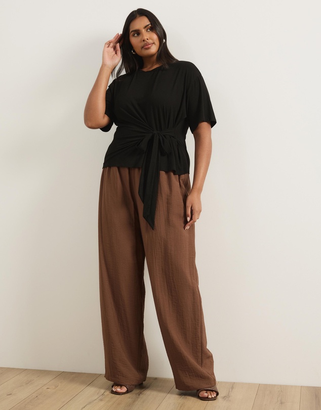Atmos&Here Curvy - Freya Tie Front Short Sleeve T-Shirt