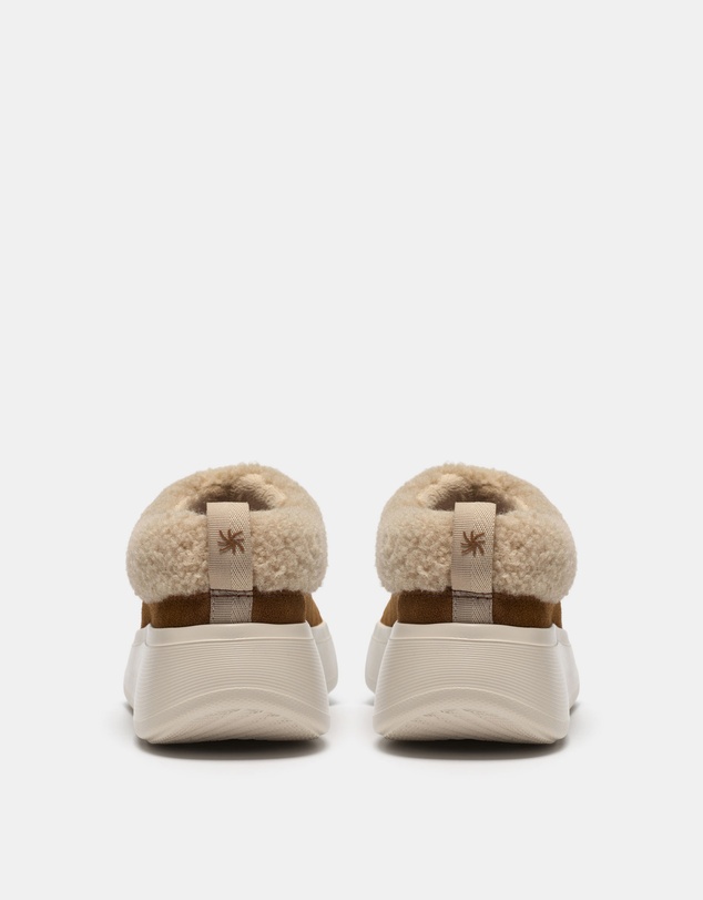 Clarks - Solevana Cozy Tan