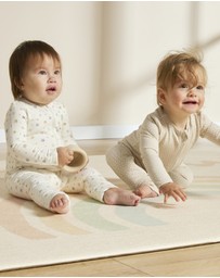 Grow Kindly - Warm Zippee Baby Romper in Oat Little Pod (0.5 TOG)
