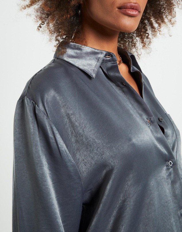 Alice In The Eve - Tina Silky Oversized Shirt