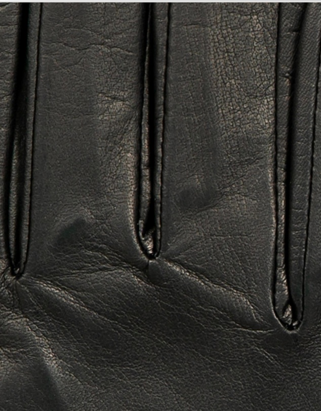 DENTS - Unlined Leather Driving Gloves worn by Daniel Craig in Black