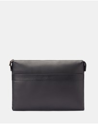 R.M.Williams - Farrier Tech Folio