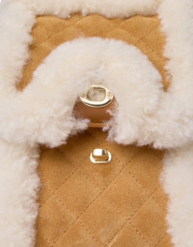 EVERAU - Australian Shepherd Ugg Maple Tote Cow Suede Upper Bags