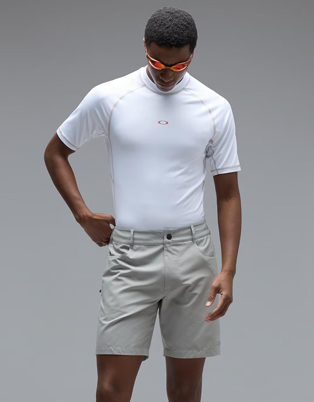 Oakley - Baseline Hybrid 18-Inch Shorts