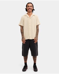 RVCA - Mens Vacancy Stripe Short Sleeve Shirt