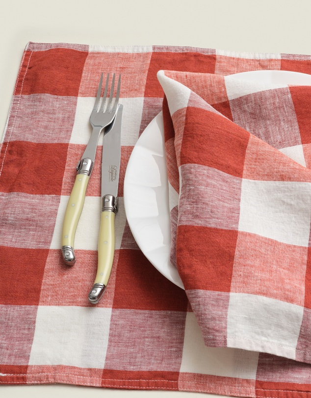 Carlotta + Gee - 100% Linen Placemat Set