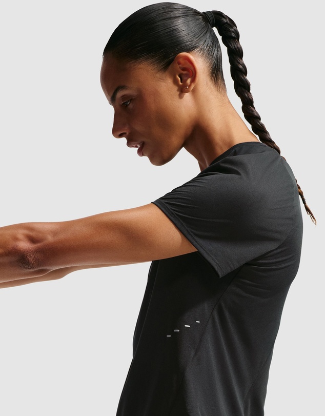 Nike - Swift Breathe Dri-Fit SS Running Top
