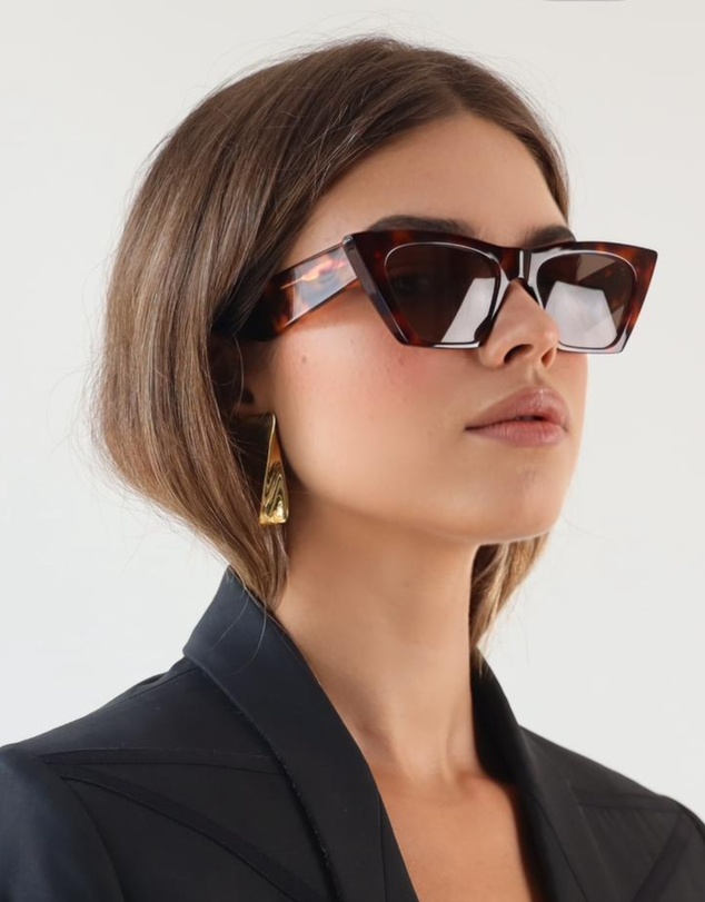 Soda Shades - Rozalia Russia x Soda Shades - Shade 001 Rich Tortoise