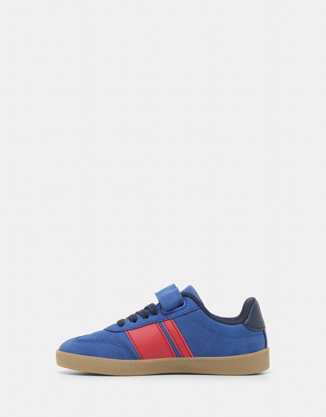 Kicks - Kennedy