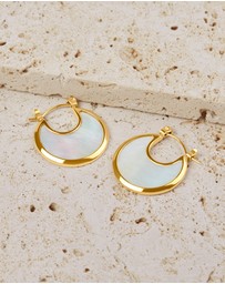 Pastiche - Pearl Shadow Earrings
