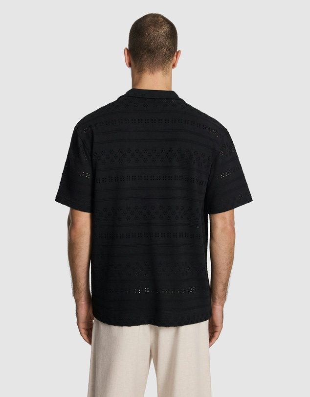 yd. - Metro Crochet Shirt