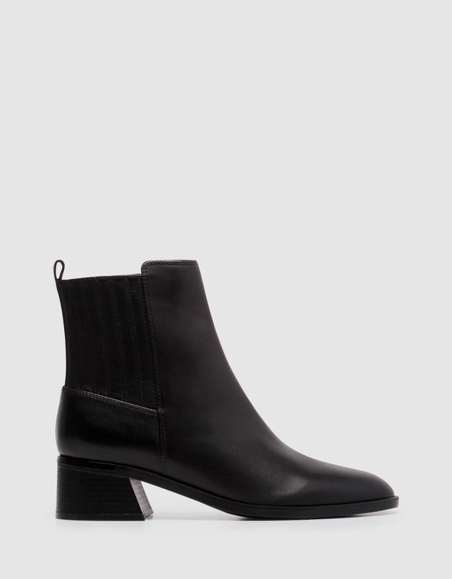 Nine West - Avias