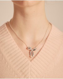 Karen Walker - Bow Necklace with 5.5cm Fresh Water Pearl 45cm
