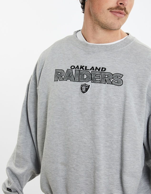 Vintage by The Real Deal - Pre Loved - Vintage NFL Oakland Raiders Sweatshirt