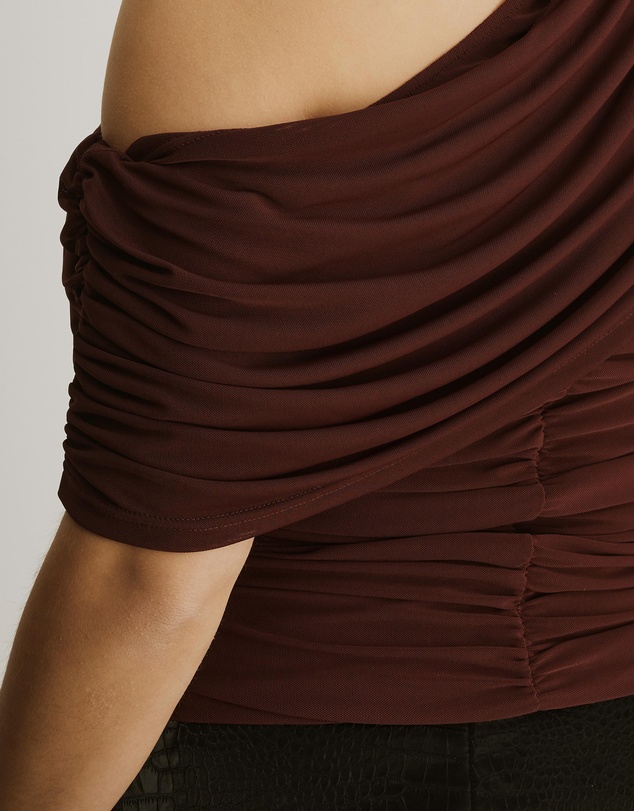 Atmos&Here Curvy - Winnie Off Shoulder Mesh Top
