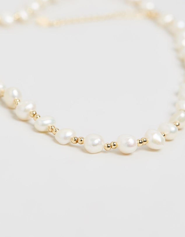 Carly Paiker - Vacation Pearl Necklace