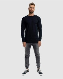DVNT - Devoid Premium Long Sleeve