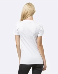 DVNT - Womens Devoid Standard Tee