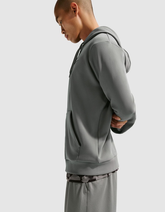 Nike - Nike Totality 9