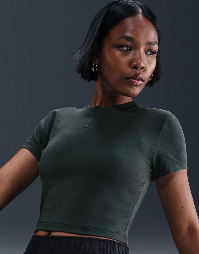 Nike - Sportswear Chill Knit Cropped T-Shirt