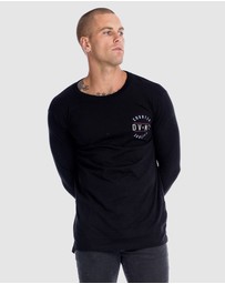 DVNT - C.C Badge Long Sleeve