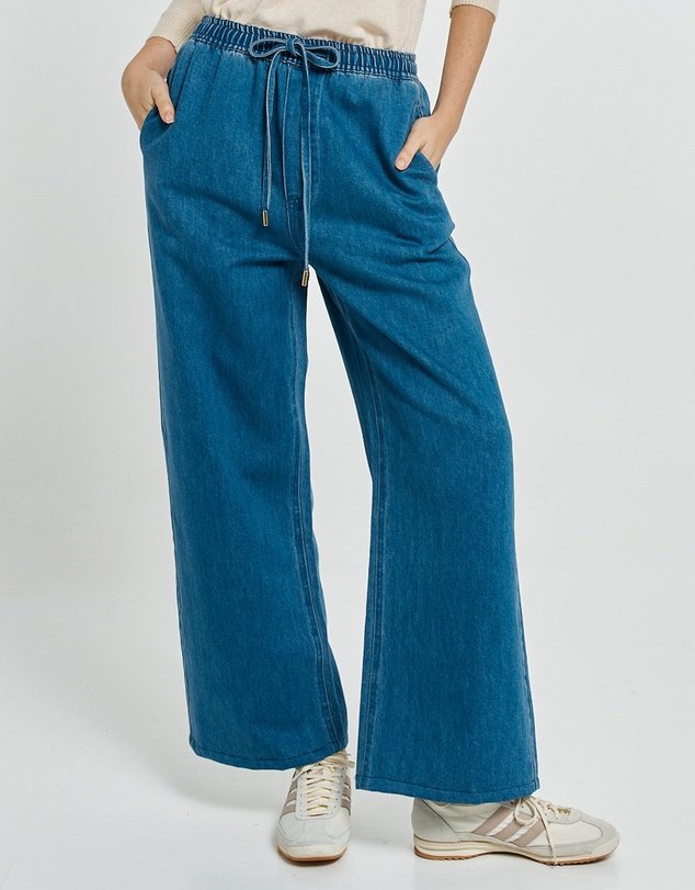 Betty Basics - Vespa Denim Jogger