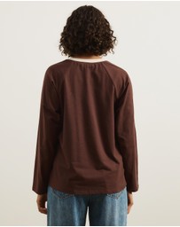 Atmos&Here - Contrast Trim Long Sleeve T-Shirt