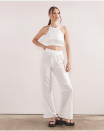 Dazie - Lovers Rock Linen Blend Halter Top