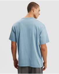 Cotton On - Box Fit T-shirt