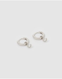 Izoa - Alphabet Letter C Huggie Earrings
