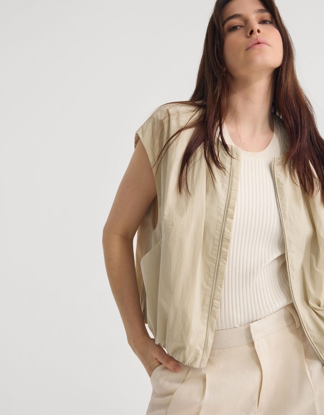 Oxford - Katie Sleeveles Bomber Jacket