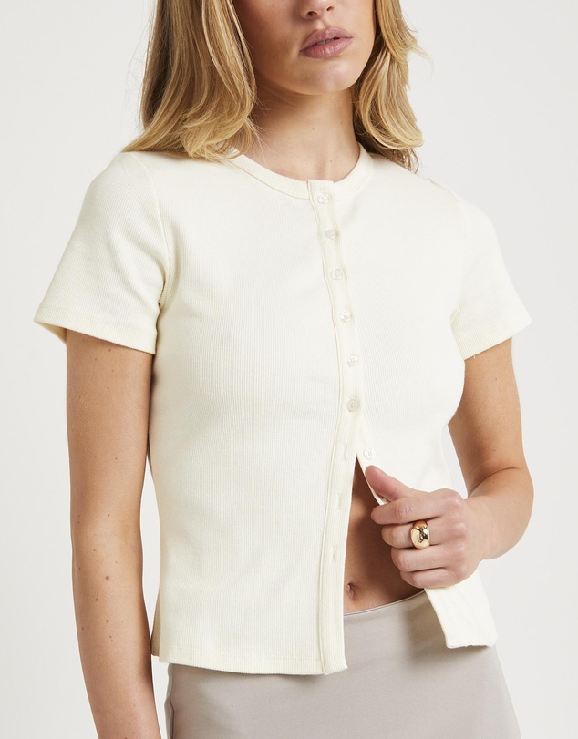 Subtitled - Neri Rib Button T-Shirt