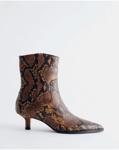 & Other Stories - Kitten Heel Ankle Boots