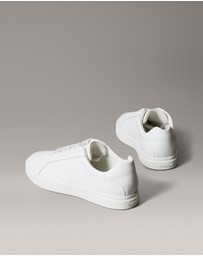 Calvin Klein - Leather Emblem Logo Pattern Trainers