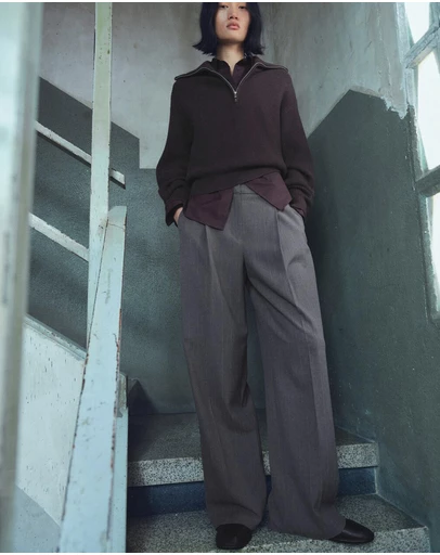 M.N.G - Pleated Wide Leg Trousers