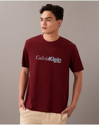 Calvin Klein - Graphic Logo T-Shirt