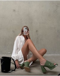 Sol Sana - Eva Mule