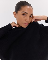 Cloth & Co. - The Raglan Sweater