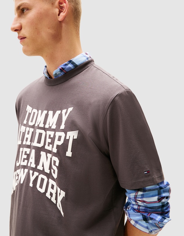 Tommy Jeans - 90s Crew Neck T-Shirt