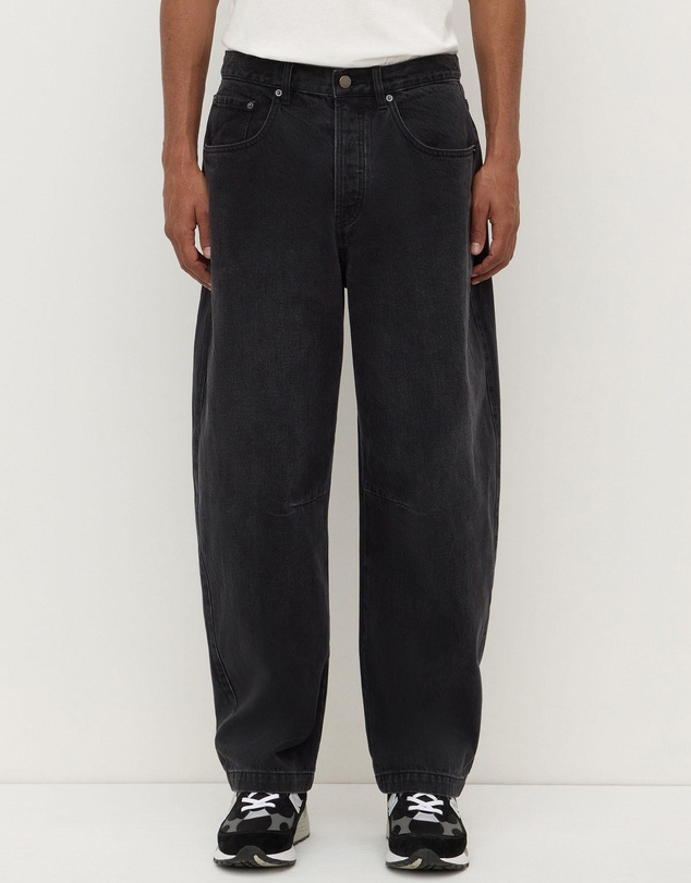 Assembly Label - Barrel Leg Jeans