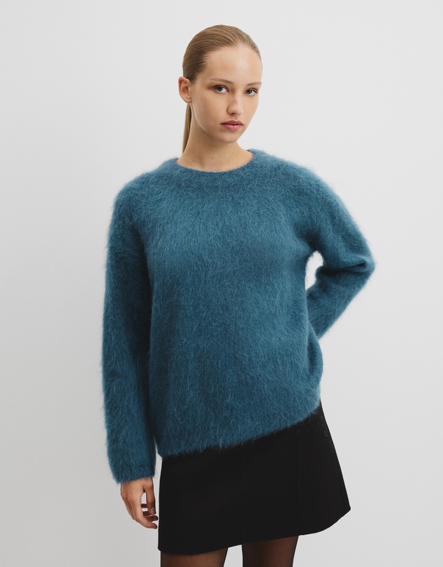 Country Road - Long Sleeve Fluffy Crew Knit