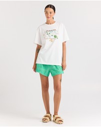 Poolside Paradiso - Isola Tee - White